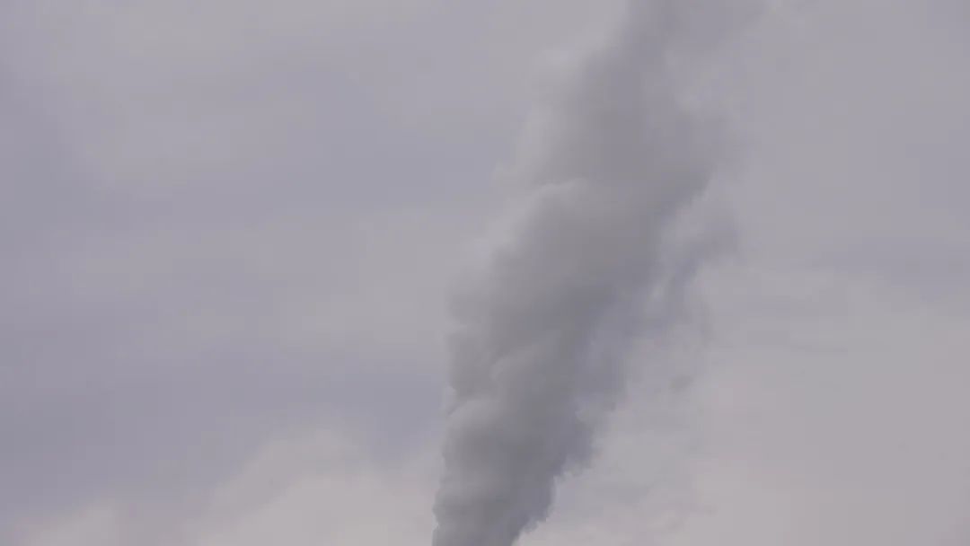 1 车建全,巩义部分:《烟》(影像静帧),4K影像, 2023年.jpeg