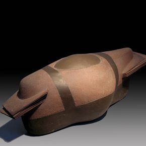 41 Lv Pinchang, Human Shape No.9, pottery, 1988